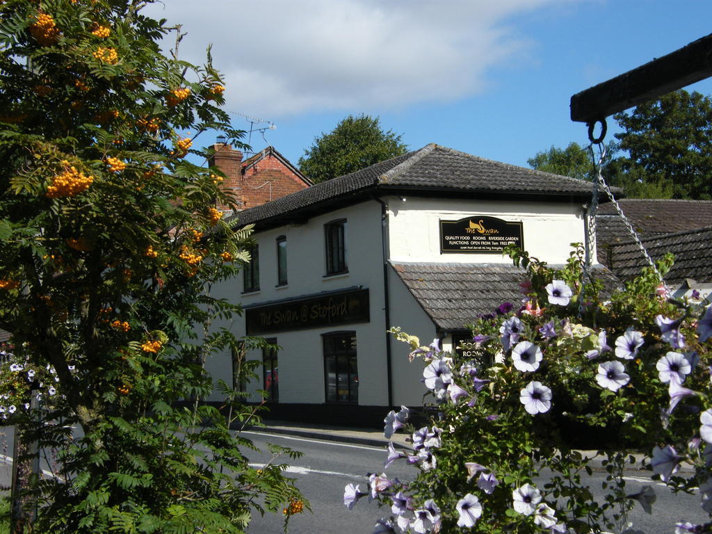 Hotel The Swan At Stoford Stapleford  Exterior foto